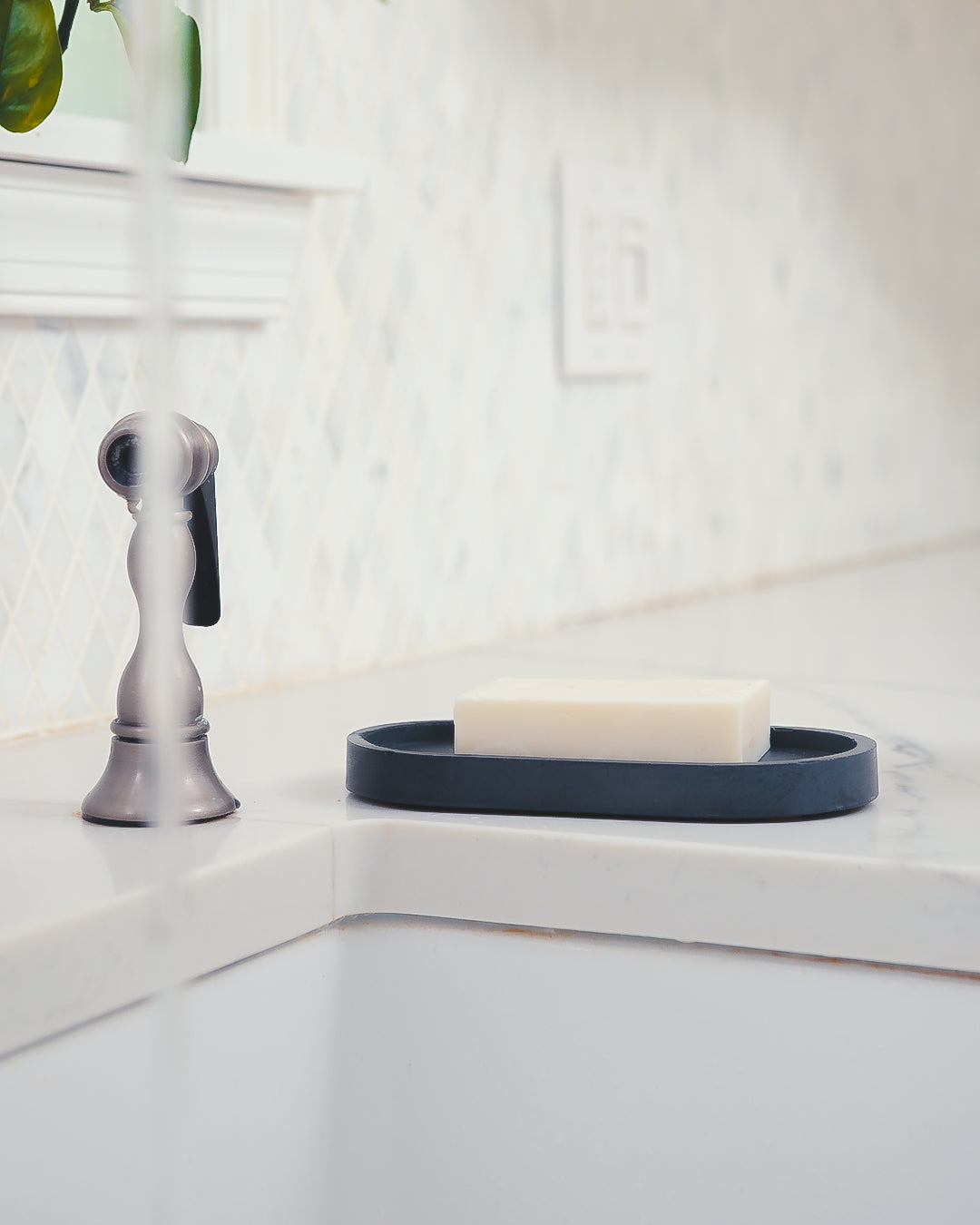 DISHBAR™ in Orange